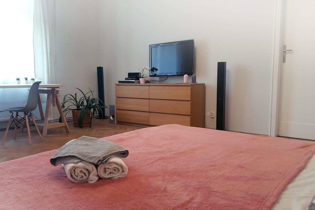 Kings Neighbor. Apartment 600 Meters From Castle Krakov Exteriér fotografie