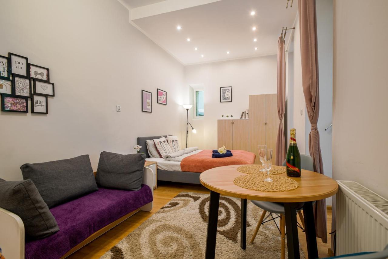 Kings Neighbor. Apartment 600 Meters From Castle Krakov Exteriér fotografie
